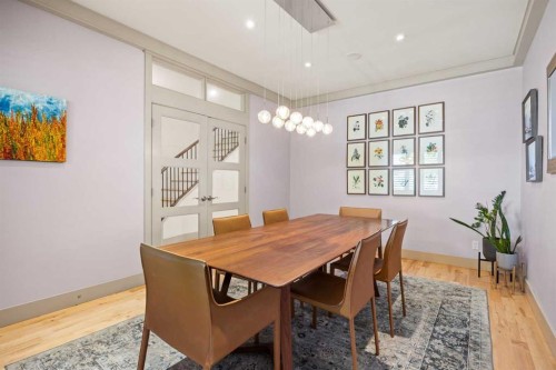 211 32 Avenue Nw, Calgary, AB - Indoor Photo Showing Dining Room