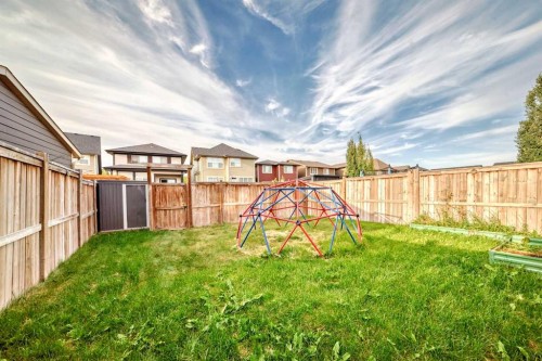 43 Masters Square Se, Calgary, AB - Outdoor