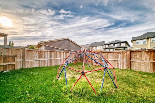 43 Masters Square Se, Calgary, AB - Outdoor