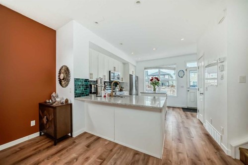 43 Masters Square Se, Calgary, AB - Indoor