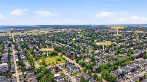 4507 17 Street Sw, Calgary, AB - Outdoor With View