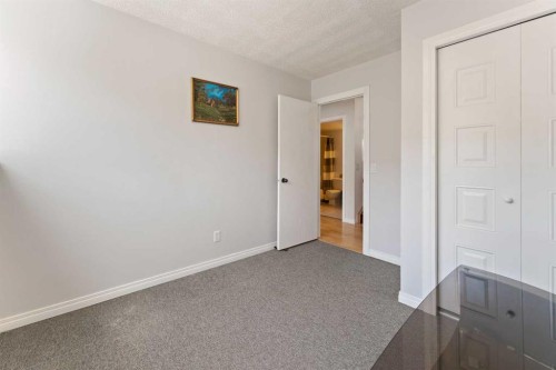 79 Templegreen Place Ne, Calgary, AB - Indoor Photo Showing Other Room