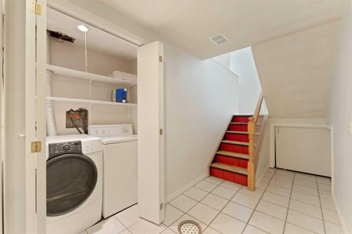 79 Templegreen Place Ne, Calgary, AB - Indoor Photo Showing Laundry Room