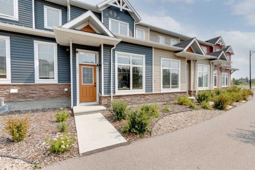 162 Chinook Gate Boulevard SW Airdrie, AB T4B 5J1