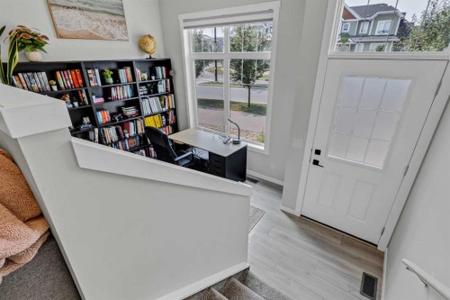 162 Chinook Gate Boulevard Sw, Airdrie, AB - Indoor Photo Showing Other Room