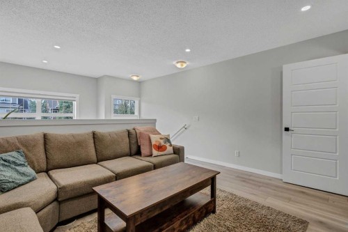 162 Chinook Gate Boulevard Sw, Airdrie, AB - Indoor Photo Showing Living Room