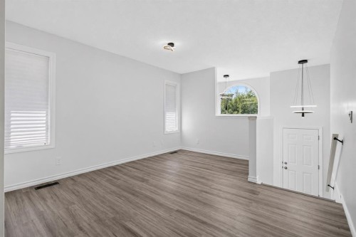 250 Bridlewood Circle Sw, Calgary, AB - Indoor Photo Showing Other Room