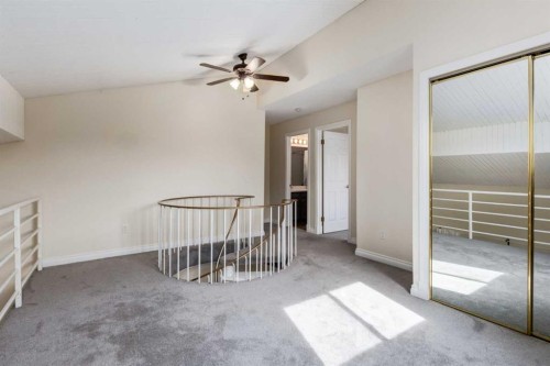 303-730 2 Avenue Nw, Calgary, AB - Indoor Photo Showing Other Room