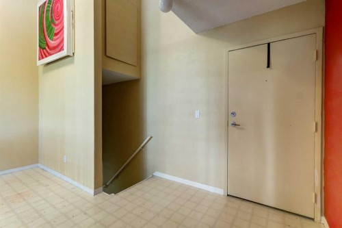 20-821 3 Avenue Sw, Calgary, AB - Indoor Photo Showing Other Room