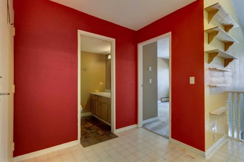 20-821 3 Avenue Sw, Calgary, AB - Indoor Photo Showing Other Room