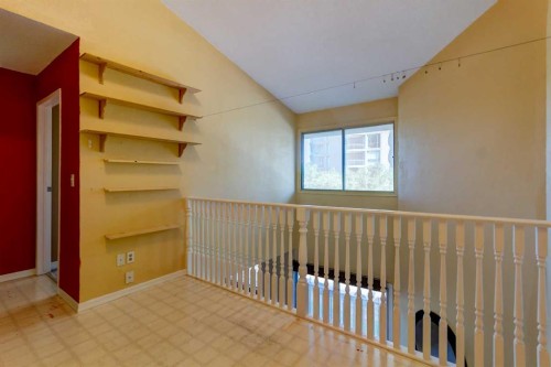 20-821 3 Avenue Sw, Calgary, AB - Indoor Photo Showing Other Room