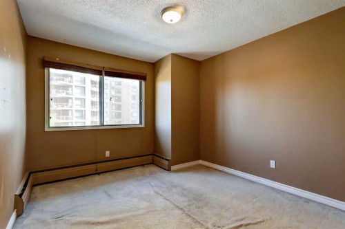 20-821 3 Avenue Sw, Calgary, AB - Indoor Photo Showing Other Room