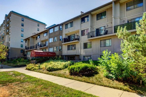 20-821 3 Avenue Sw, Calgary, AB - Outdoor With Balcony