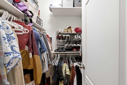 108-114 15 Avenue Sw, Calgary, AB - Indoor With Storage