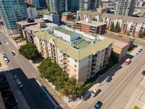 108-114 15 Avenue Sw, Calgary, AB - Outdoor With View