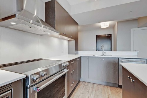 2205-930 6 Avenue Sw, Calgary, AB - Indoor Photo Showing Kitchen