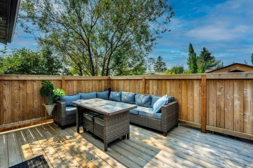 115 Abingdon Crescent Ne, Calgary, AB - Outdoor With Deck Patio Veranda