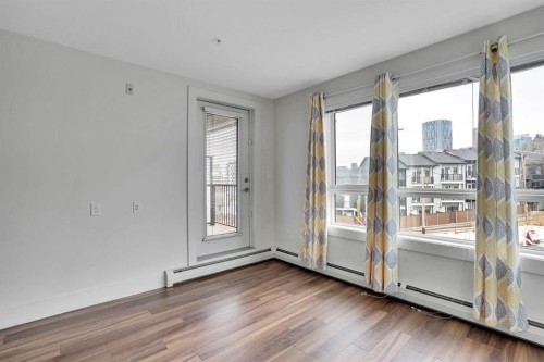 203-510 Edmonton Trail Ne, Calgary, AB - Indoor Photo Showing Other Room
