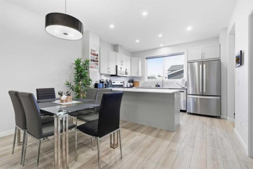 44 Amblefield Avenue Nw, Calgary, AB - Indoor