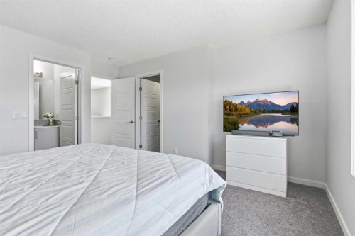 44 Amblefield Avenue Nw, Calgary, AB - Indoor Photo Showing Bedroom