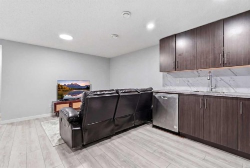 44 Amblefield Avenue Nw, Calgary, AB - Indoor