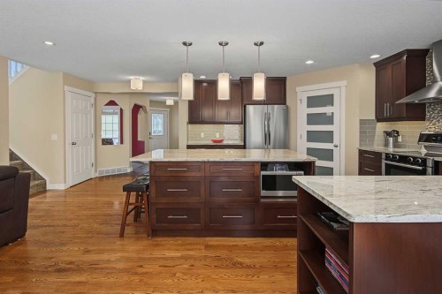 21 Edgebrook Park Nw, Calgary, AB 