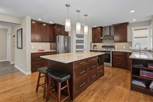 21 Edgebrook Park Nw, Calgary, AB 