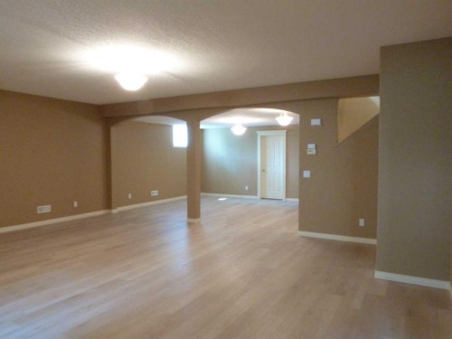 157 Valley Creek Place Nw, Calgary, AB - Indoor