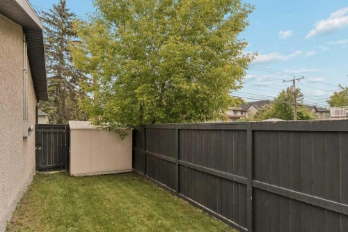 202 26 Avenue Nw, Calgary, AB - Outdoor