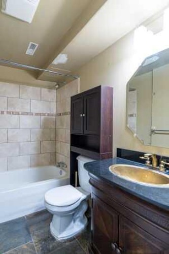 801 Canfield Way Sw, Calgary, AB - Indoor Photo Showing Bathroom