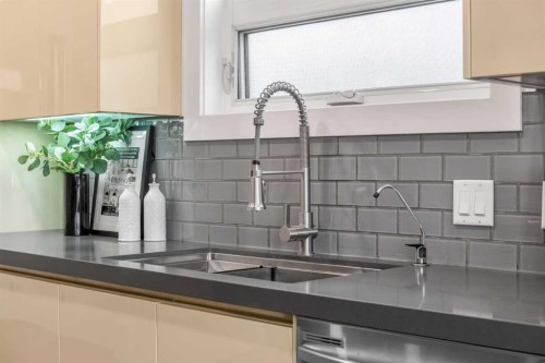 2412 28 Avenue Sw, Calgary, AB - Indoor Photo Showing Kitchen With Double Sink