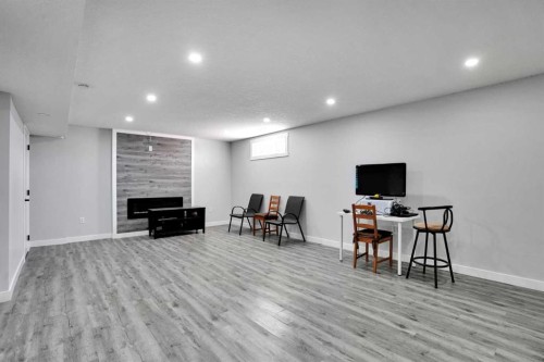 101 Douglas Ridge Circle Se, Calgary, AB - Indoor