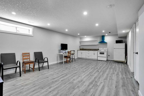101 Douglas Ridge Circle Se, Calgary, AB - Indoor