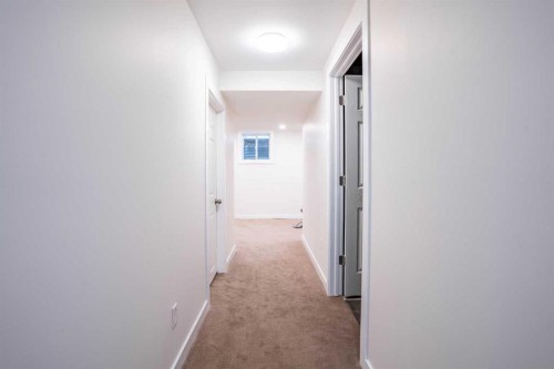 224 Viewpointe Terrace, Chestermere, AB - Indoor Photo Showing Other Room