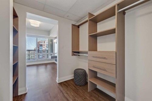 2304-930 6 Avenue Sw, Calgary, AB - Indoor