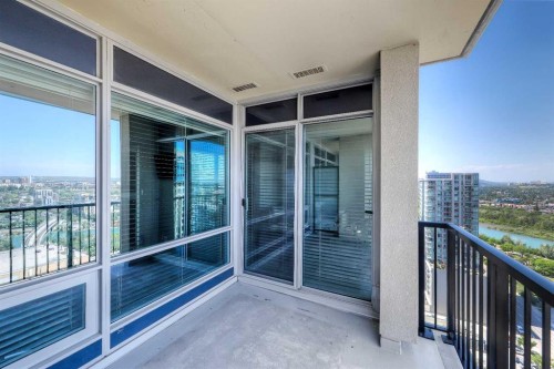 2304-930 6 Avenue Sw, Calgary, AB - Outdoor With Balcony With Exterior