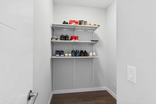 318-8 Sage Hill Terrace Nw, Calgary, AB - Indoor With Storage