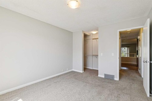 3624 Cedarille Drive Sw, Calgary, AB - Indoor Photo Showing Other Room