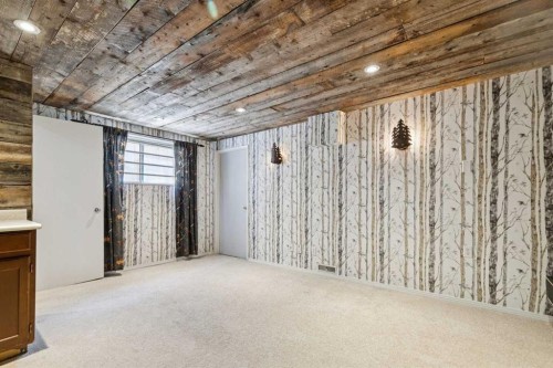 3624 Cedarille Drive Sw, Calgary, AB - Indoor