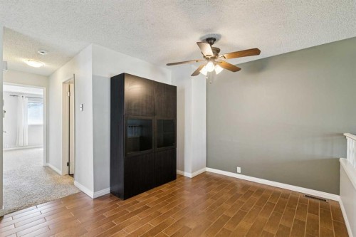 3624 Cedarille Drive Sw, Calgary, AB - Indoor Photo Showing Other Room