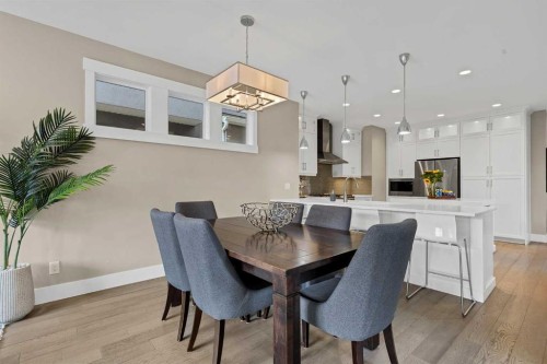 2830 42 Street Sw, Calgary, AB - Indoor Photo Showing Dining Room