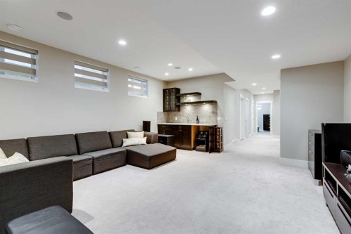 2830 42 Street Sw, Calgary, AB - Indoor Photo Showing Basement