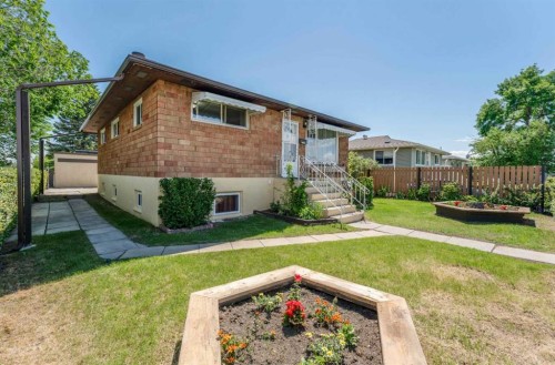 1502 40 Street Se, Calgary, AB - Outdoor