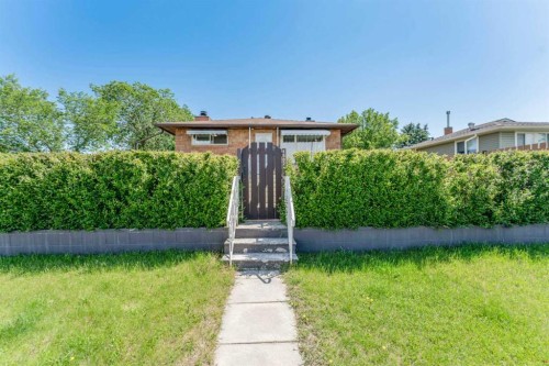 1502 40 Street Se, Calgary, AB - Outdoor