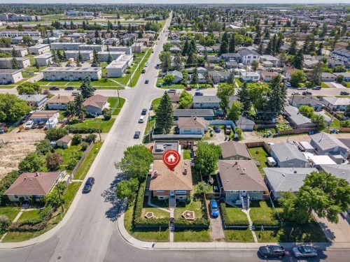 1502 40 Street Se, Calgary, AB - Outdoor With View