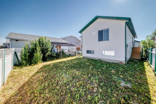 23 San Diego Manor Ne, Calgary, AB - Outdoor