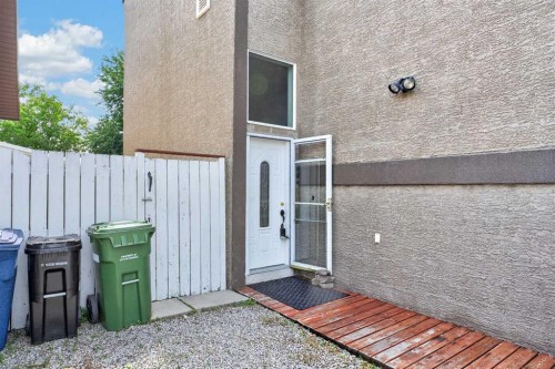 91 Emberdale Way Se, Airdrie, AB - Outdoor With Exterior