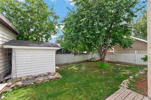 91 Emberdale Way Se, Airdrie, AB - Outdoor