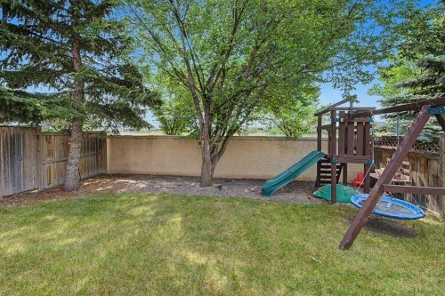 218 Cougarstone Circle Sw, Calgary, AB - Outdoor