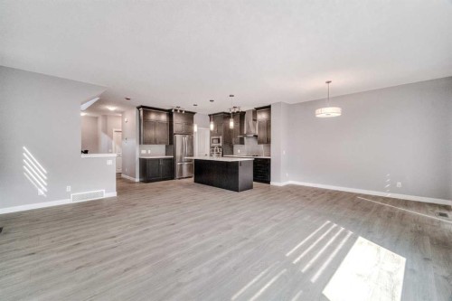 22 Sage Bluff Heights Nw, Calgary, AB - Indoor